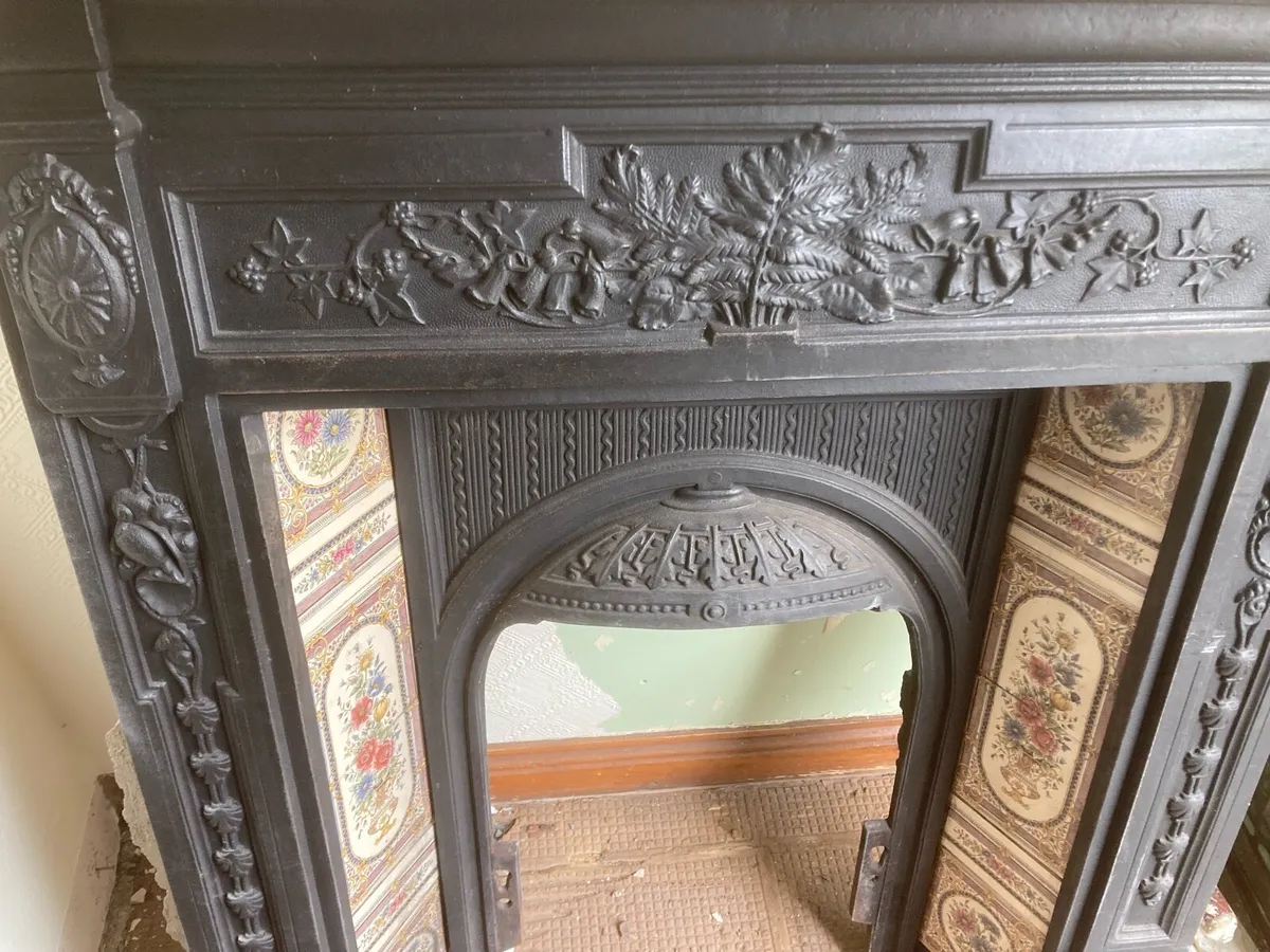 Fire place - Image 1