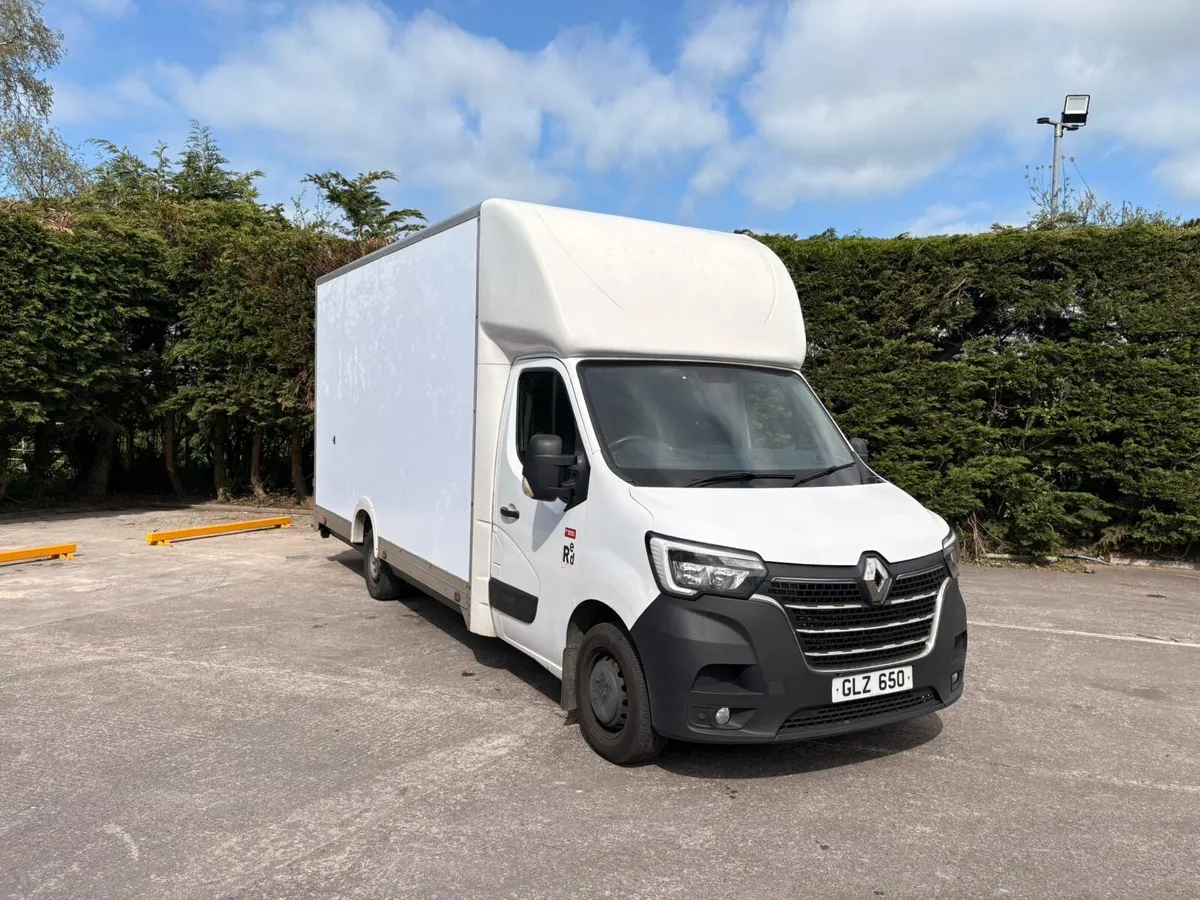 2021 RENUALT MASTER LUTON BOX VAN - Image 1