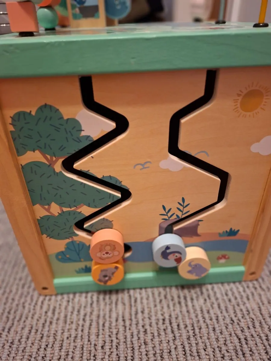 Cube wooden toy storage - Image 1