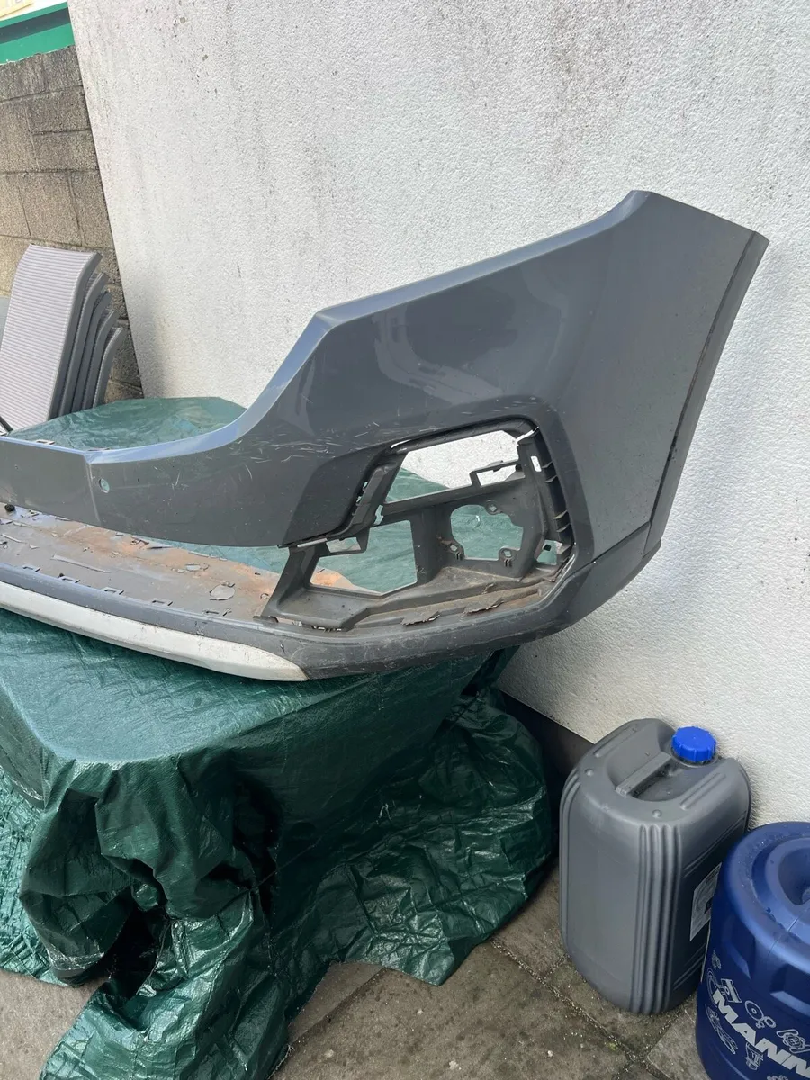 Front bumper left and wing 2024 ford grand tourneo - Image 3