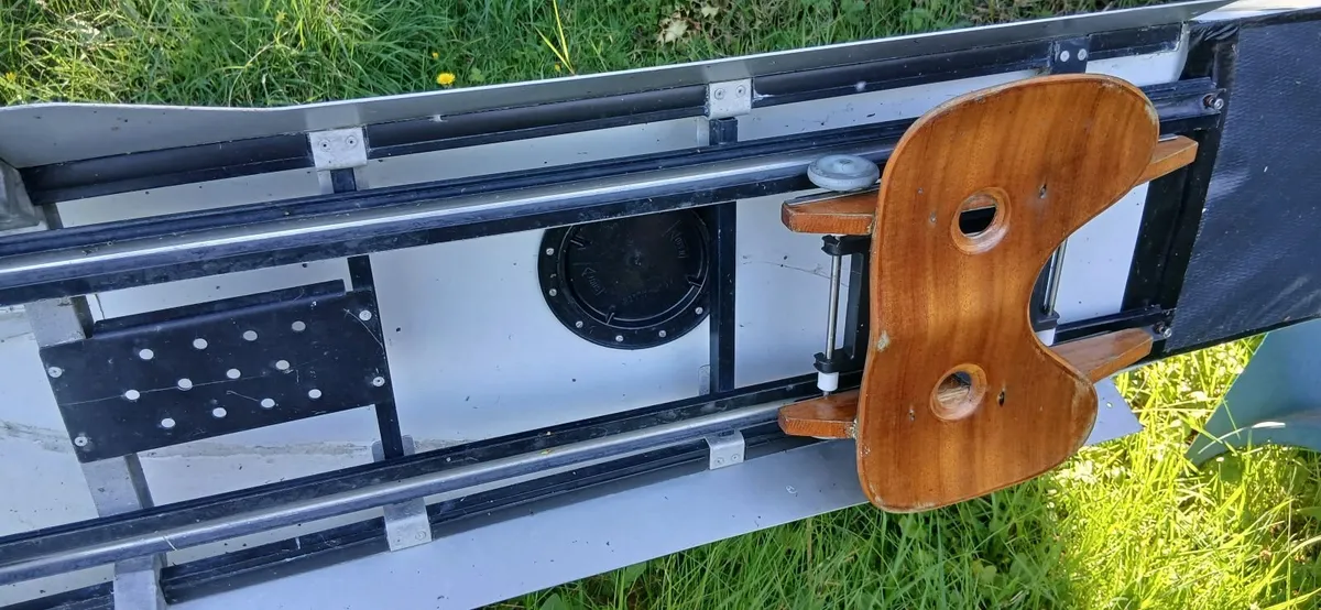 Rowing Single Scull Boat - Image 2