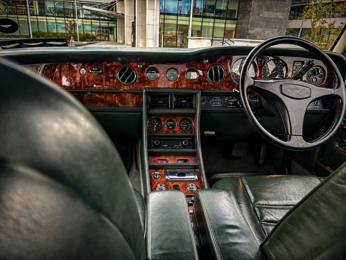 Outstanding 1989 Bentley Turbo R. NCT 4/28 - Image 4