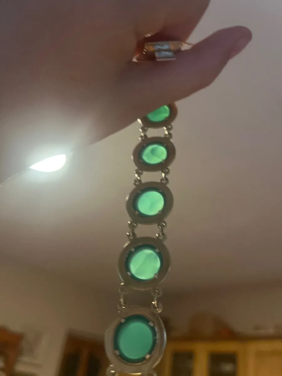 Gold & Jade Bracelet - Image 4