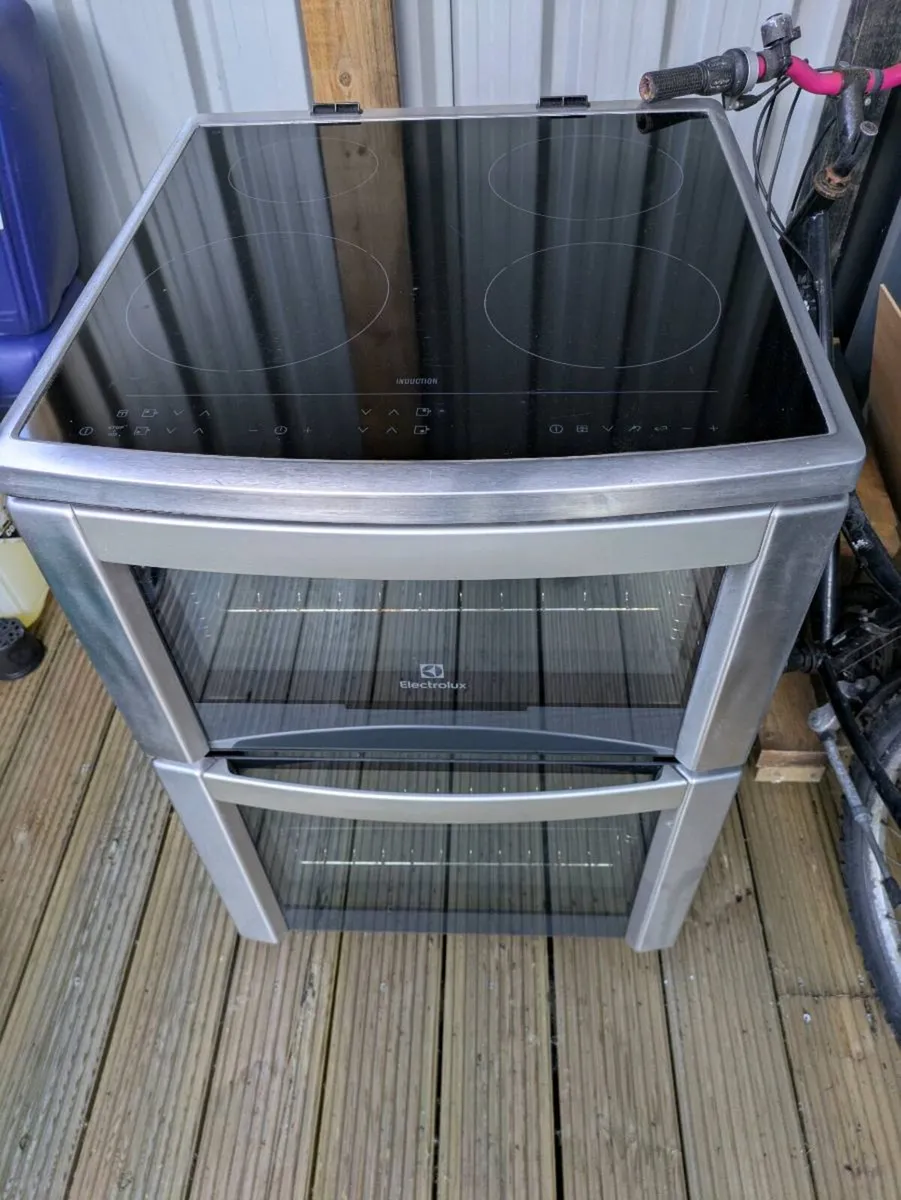 Kitchen oven - Image 1