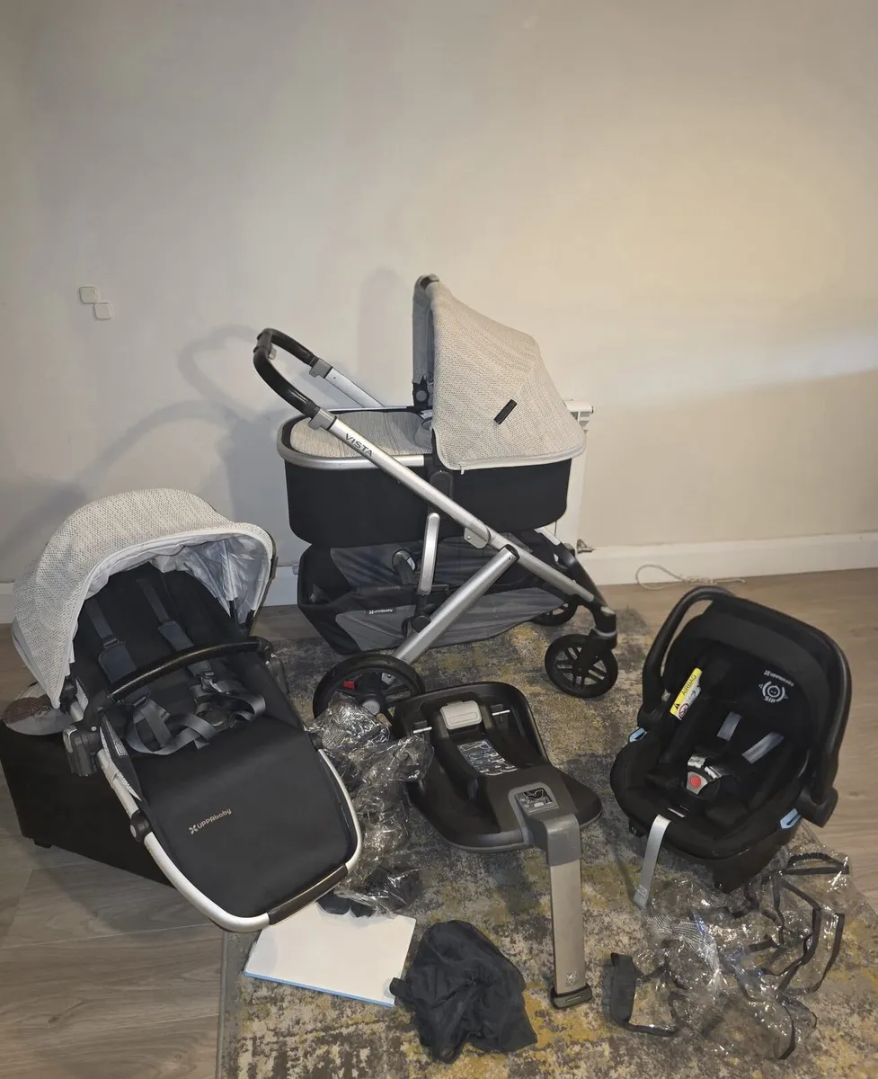 Uppababy vista v2 Immaculate Spotless - Image 1