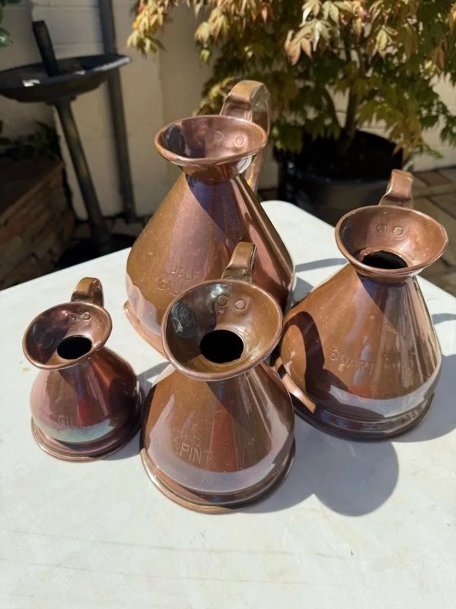 Beautiful antique copper jug set 1/2 gal/quartz/pint & gill size - Image 3