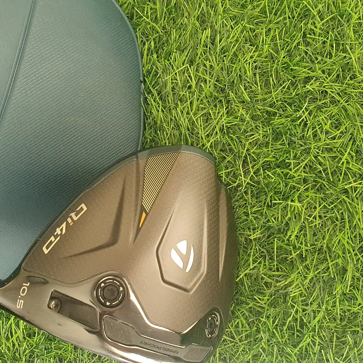 BRAND NEW TAYLORMADE QI4D DRIVER - Image 4