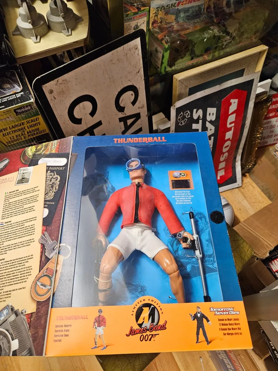 Action Man James Bond - Image 2