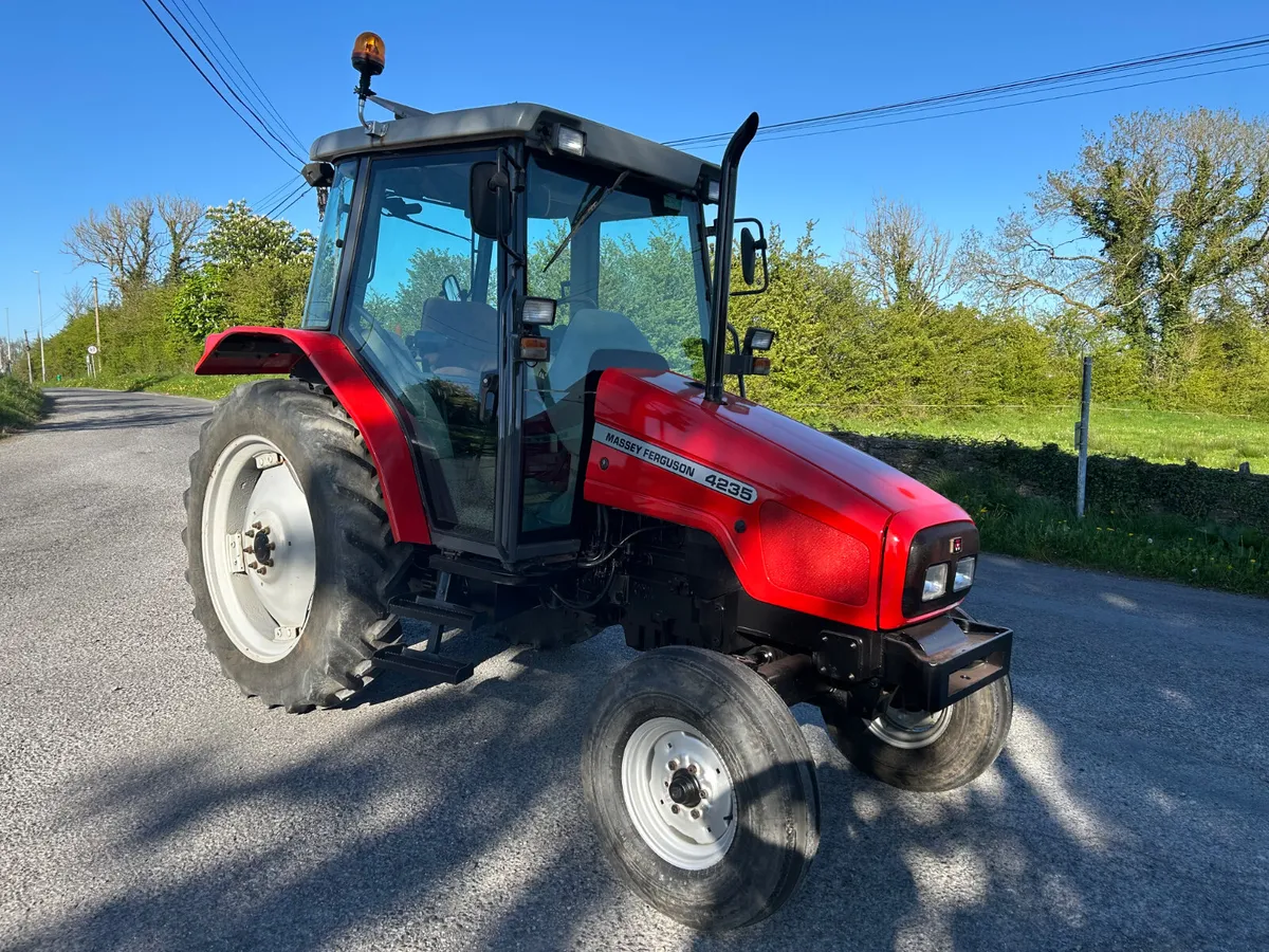 2000 Massey Ferguson 4235 2wd - Image 1