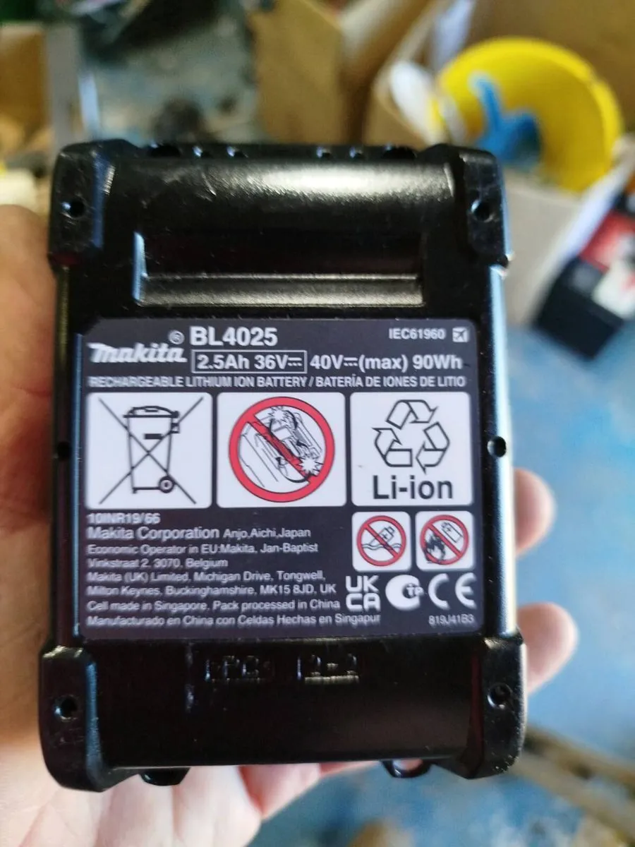 Makita 40v battery - Image 2