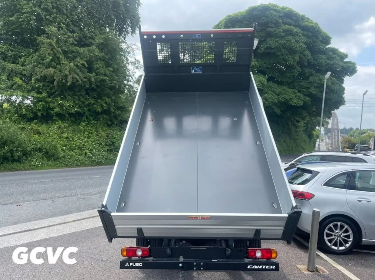 Mitsubishi Canter 3.0 - Image 2