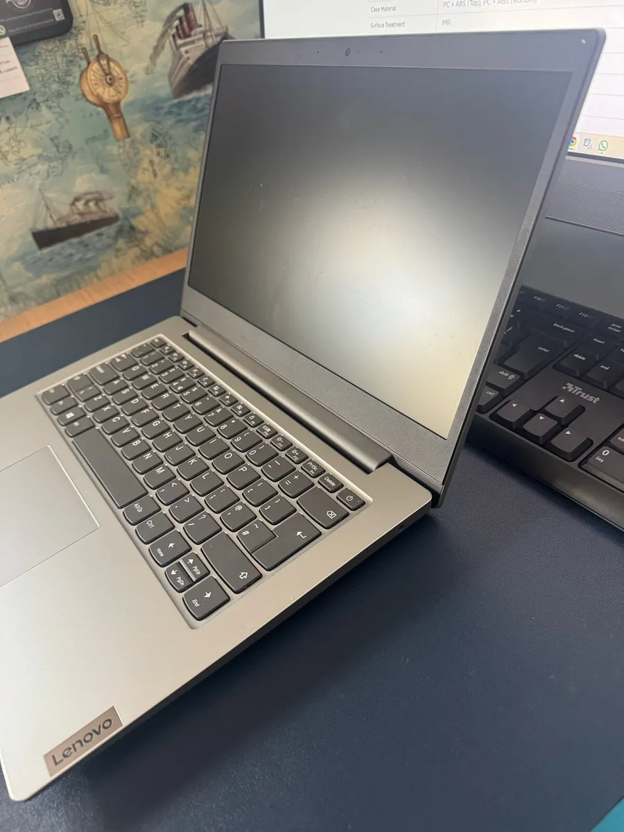 Lenovo Idea-pad silver LIKE NEW - Image 4