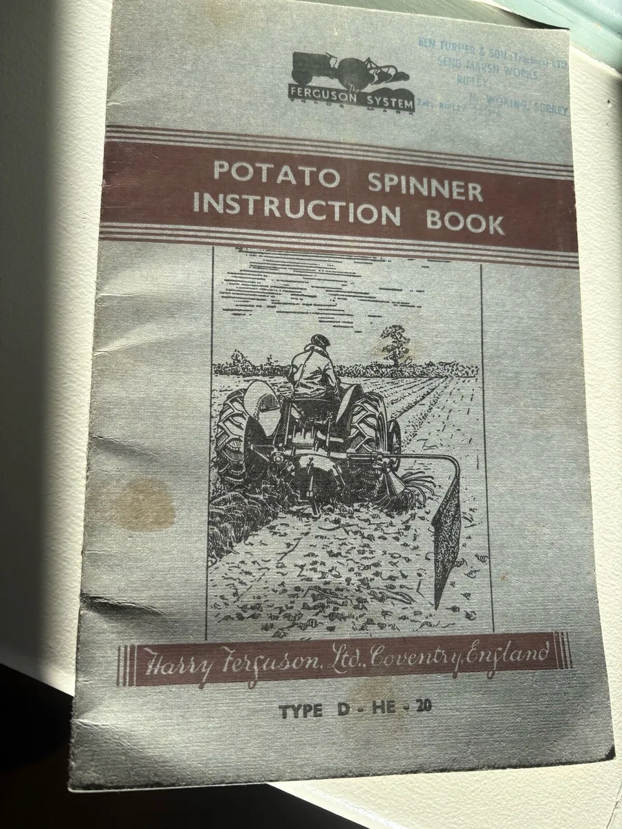 Harry Ferguson. Potato spinner instruction book - Image 1