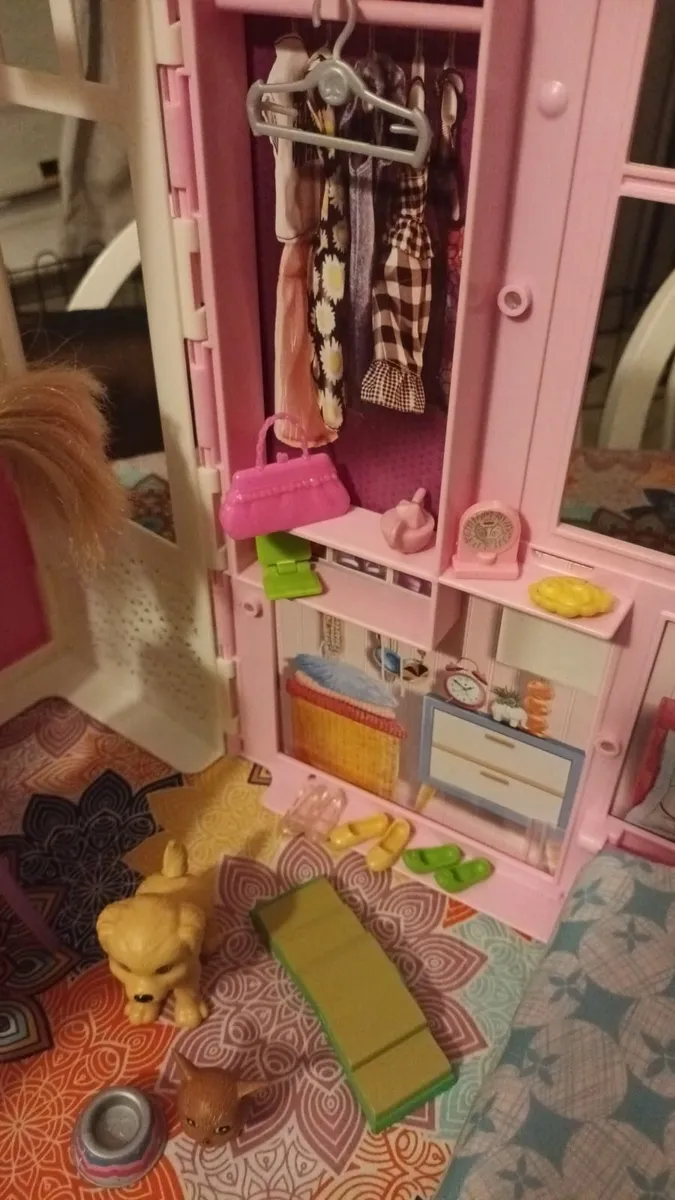Barbie house - Image 3