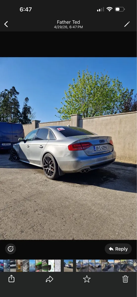 Audi A4 b8 (crashed) - Image 1