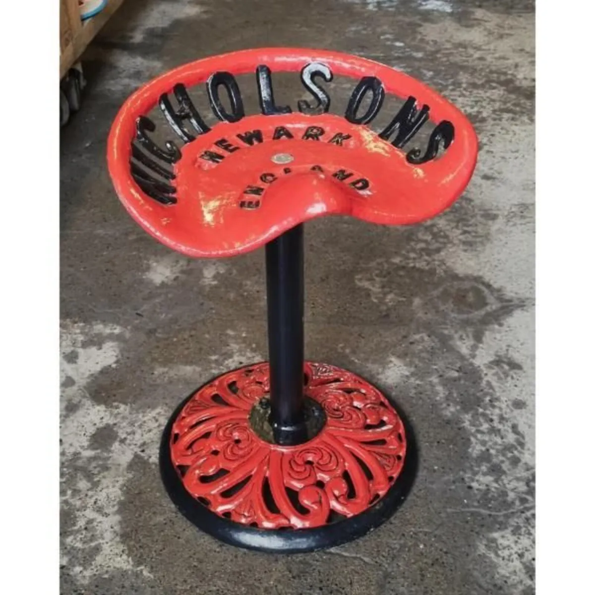 Nicholson’s Tractor Seat Stool KAS1025 - Image 1