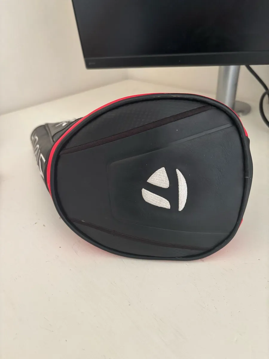 Taylormade Stealth Driver Head cover - Image 3