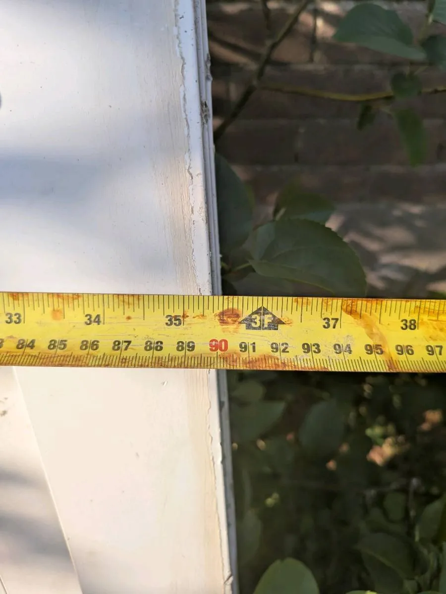 PVC door and frame two keys - Image 3