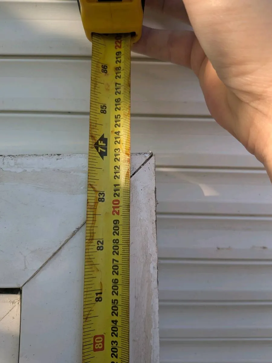 PVC door and frame two keys - Image 4