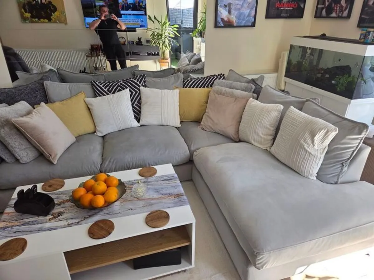 corner sofa - Image 2