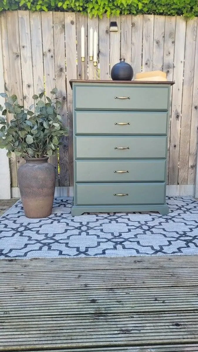 Stunning Customised Solid Wood Chest of drawers. - Image 1