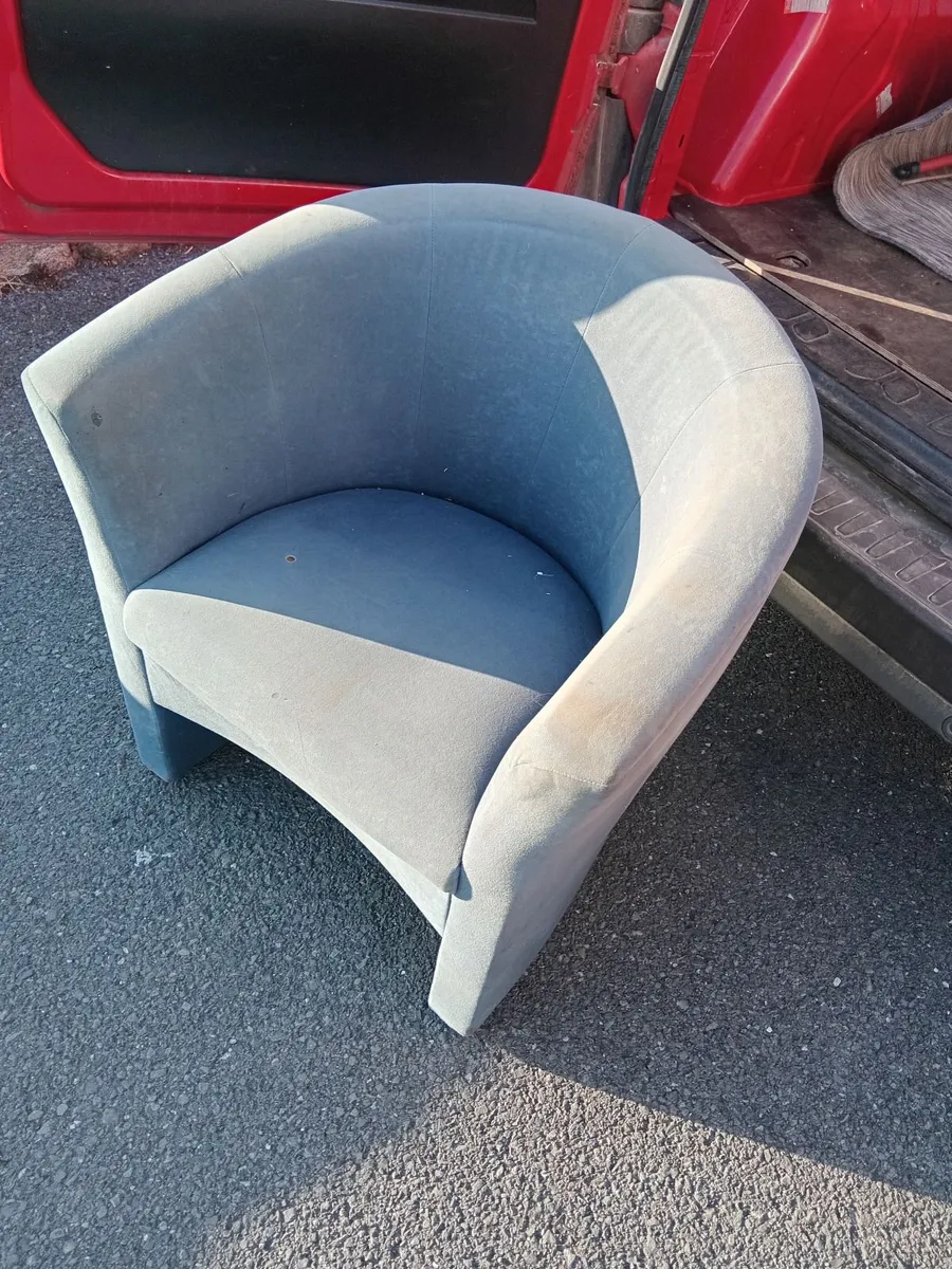 4 Small Armchairs - Image 3