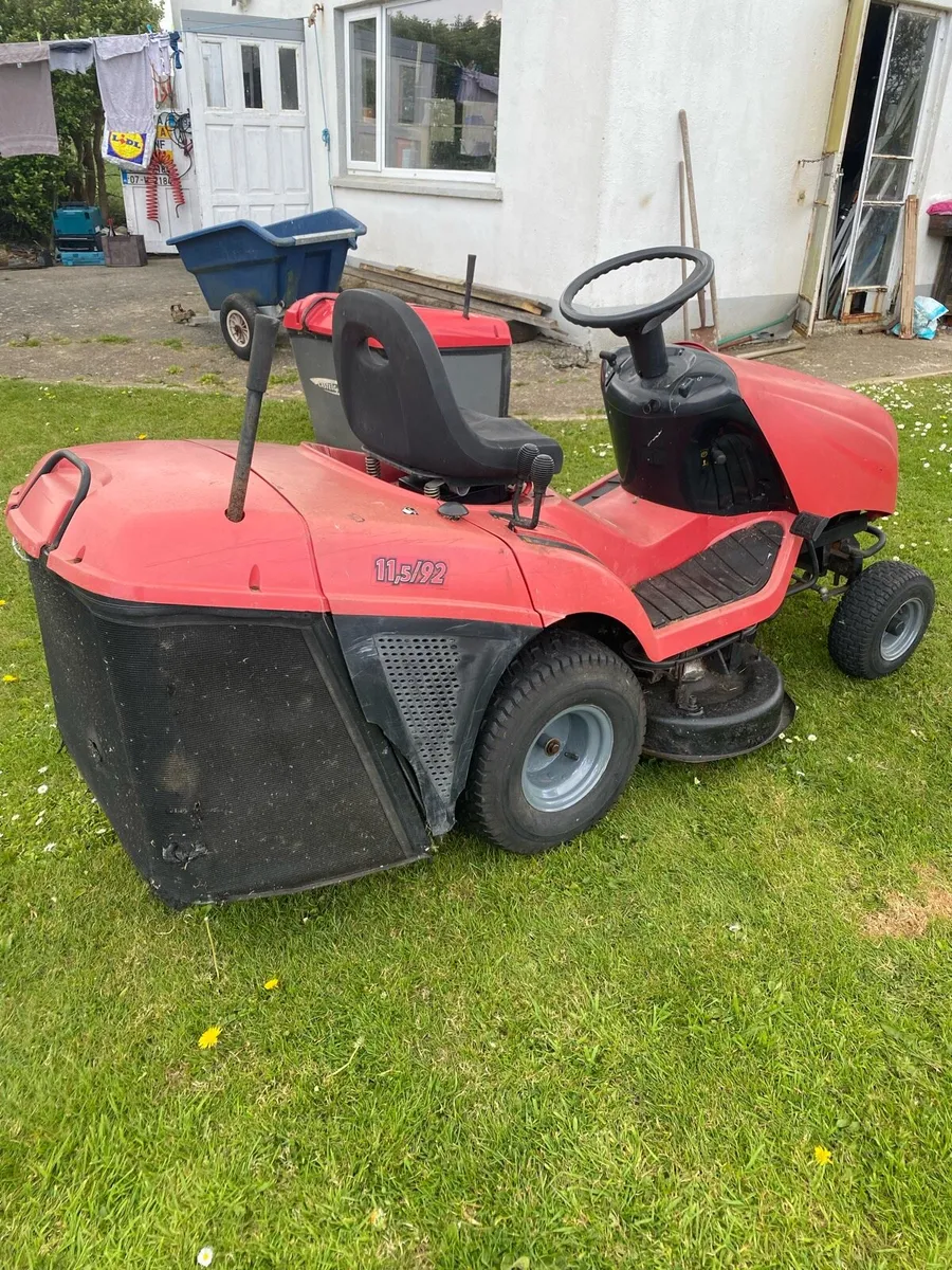 Castlegarden Ride on Mower - Image 2