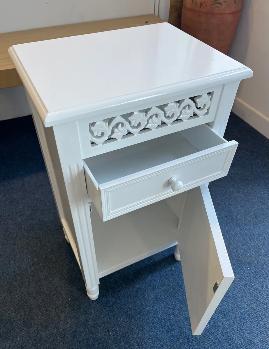 Decorative Locker - Image 2