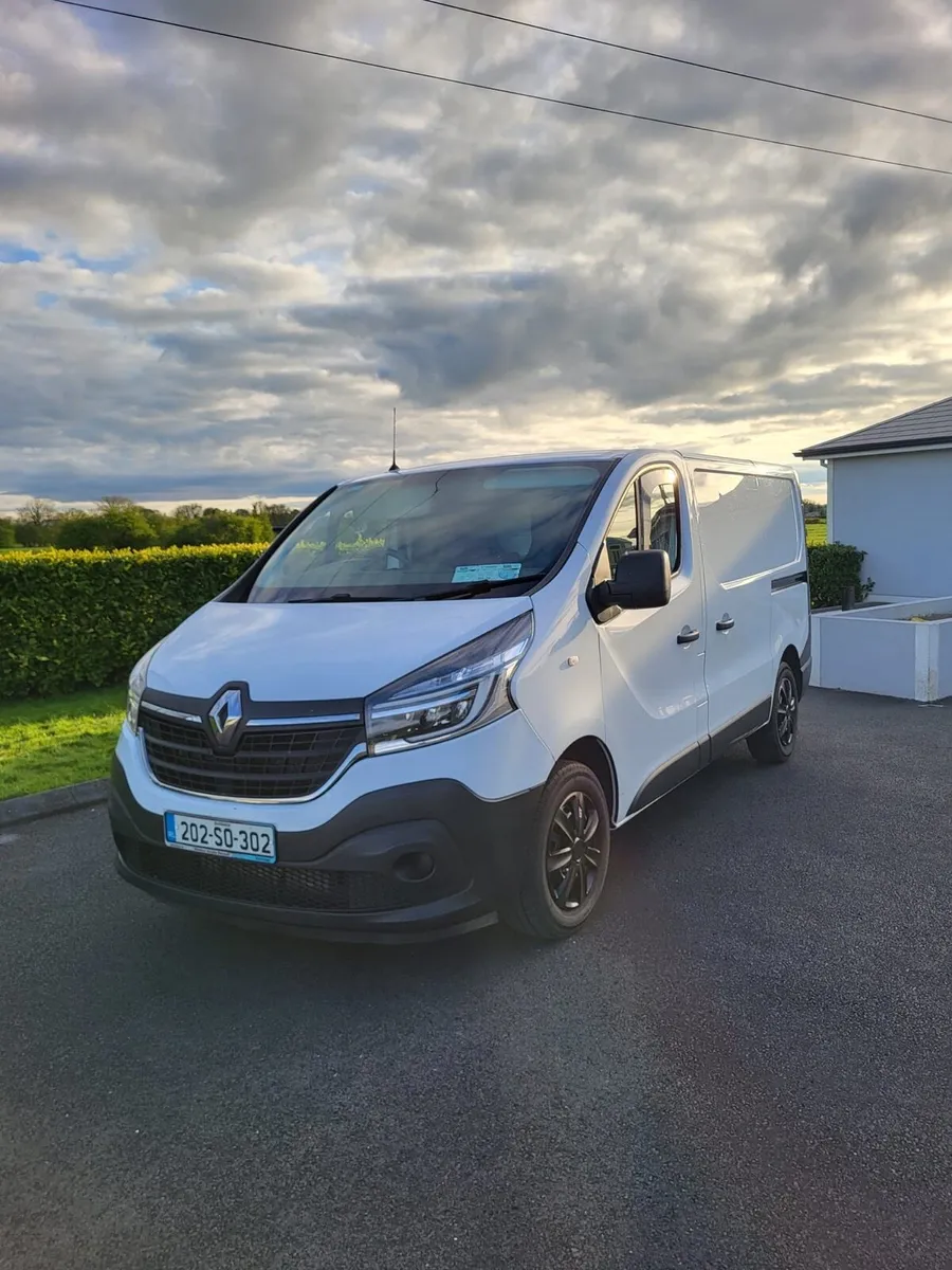 Renault Traffic 2.0ltd - Image 1