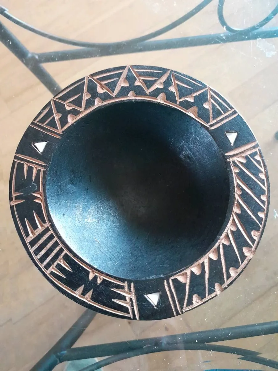 A kava bowl - Image 1