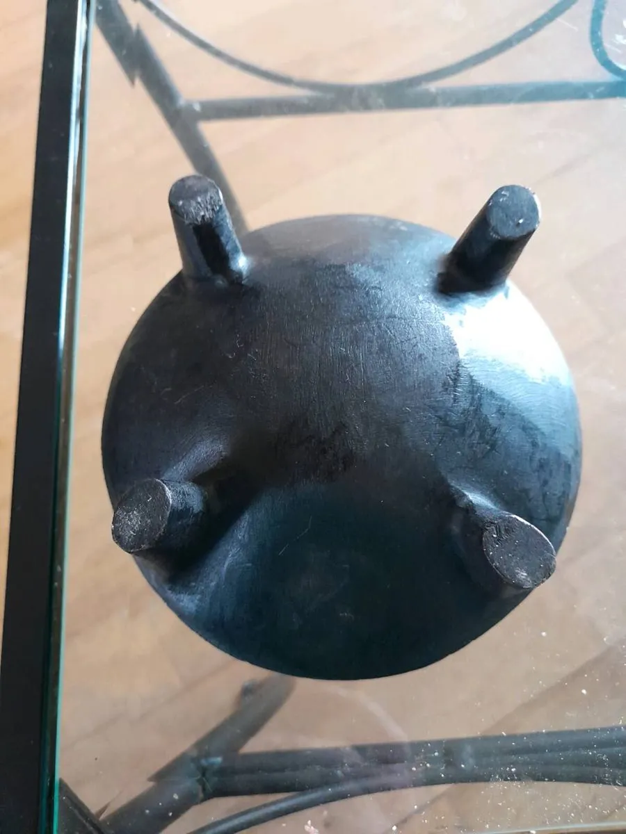 A kava bowl - Image 3