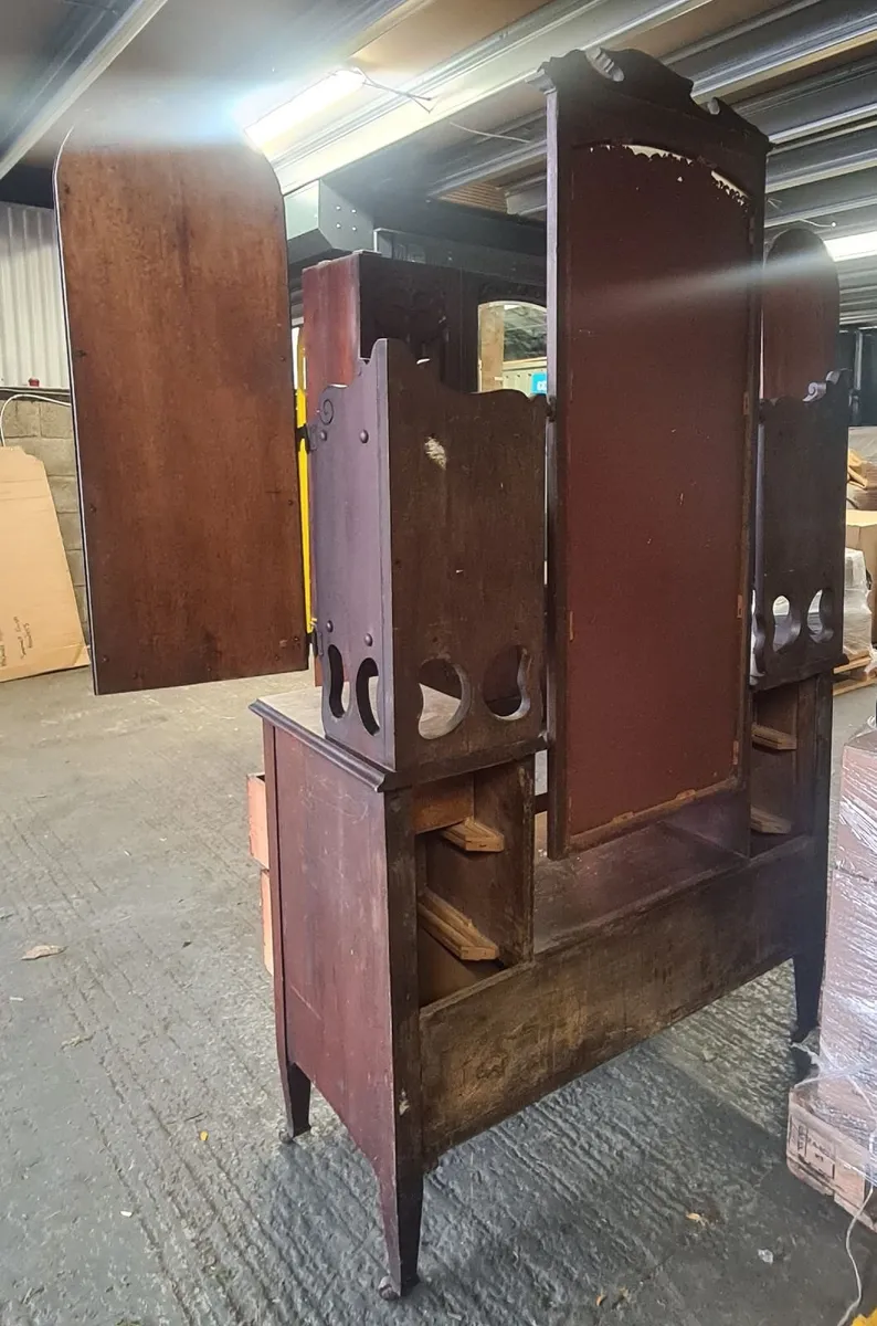 Antique Wooden Dressing Table with Triple Mirror - Image 3