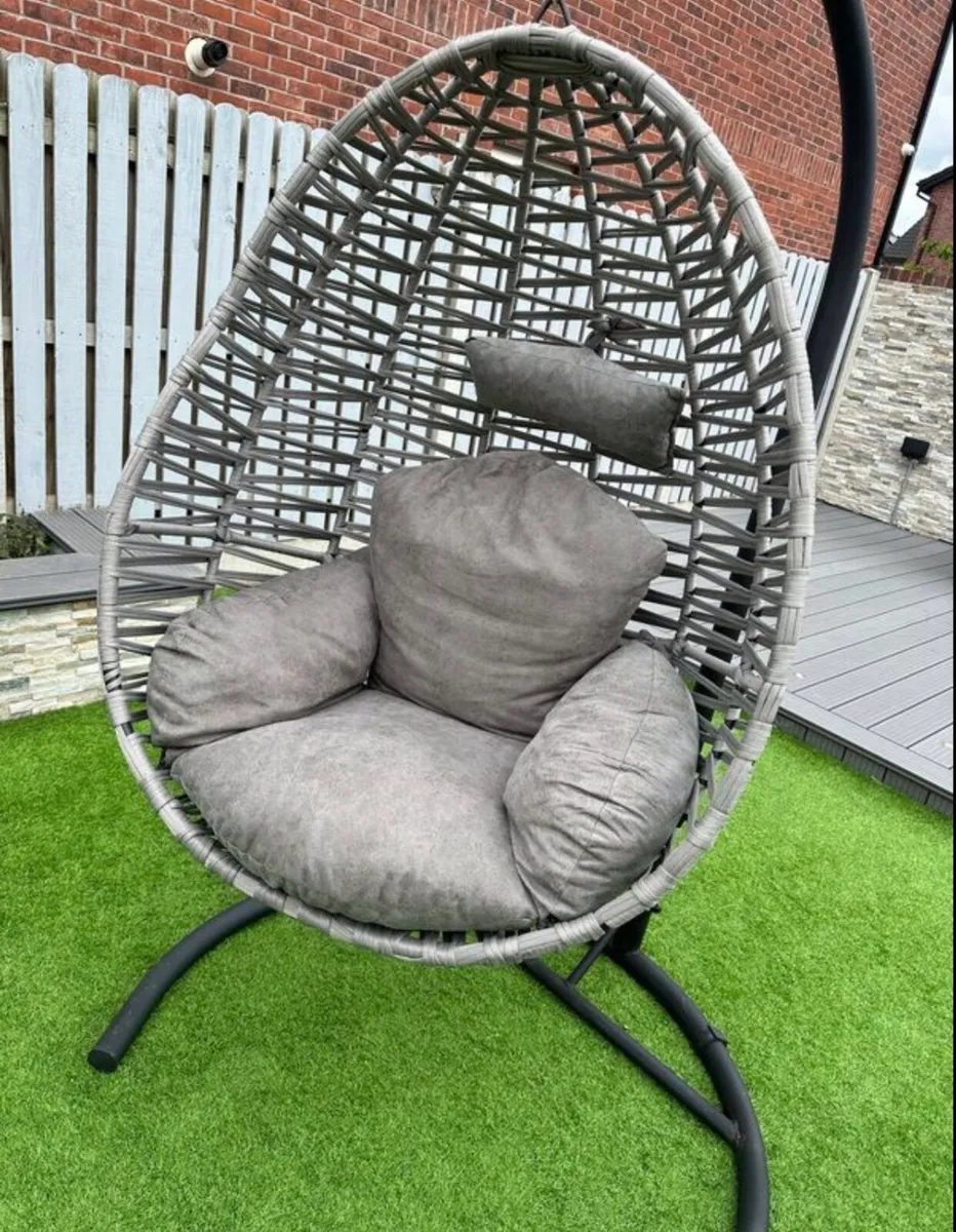 Garden chair - Image 1