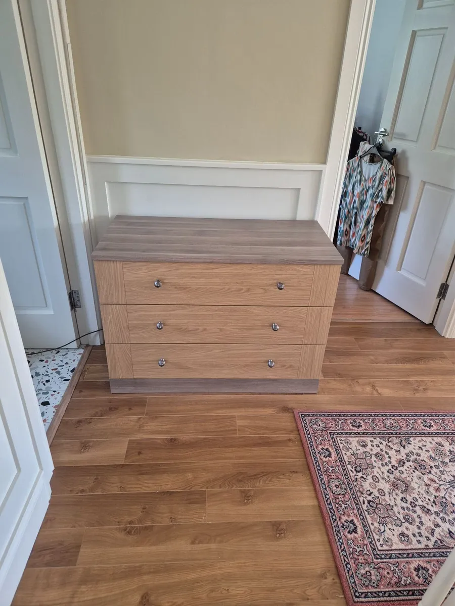 Two Chests of Drawers - Image 3