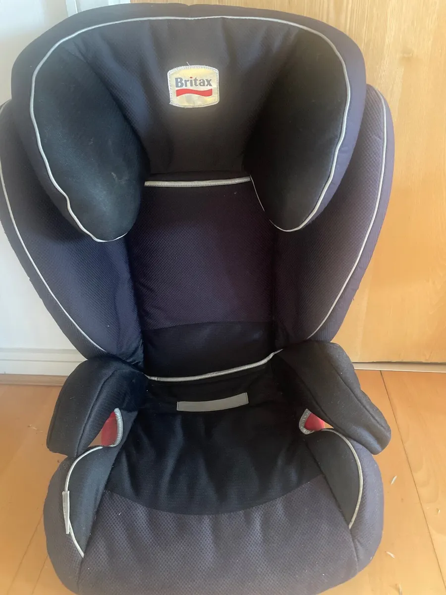 Child Car seat - Image 4
