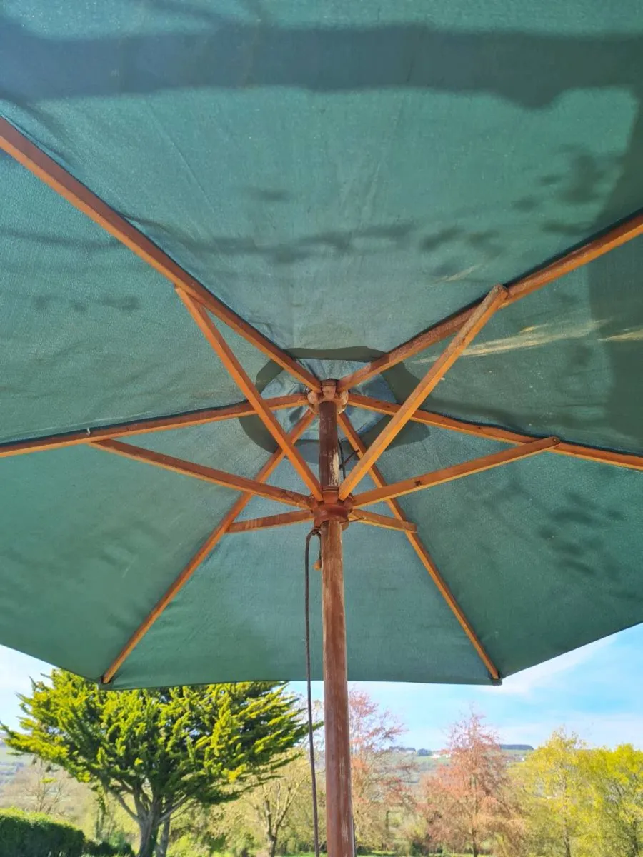 Parasol/Umbrella - Image 2