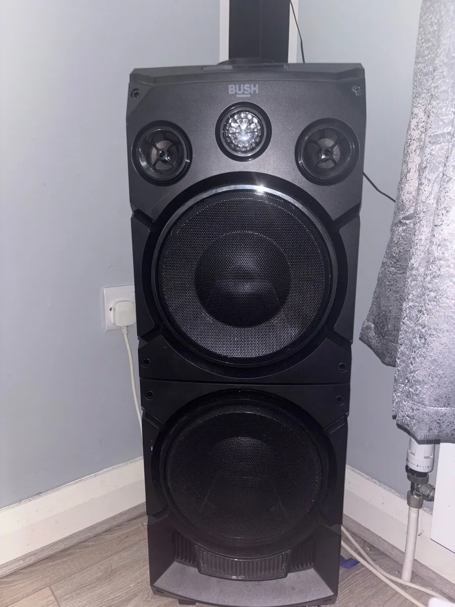 Bush party speaker - Image 1