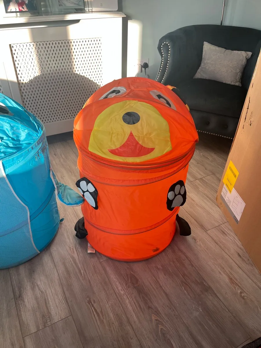 Free to takeaway Pop up Bins - Image 2