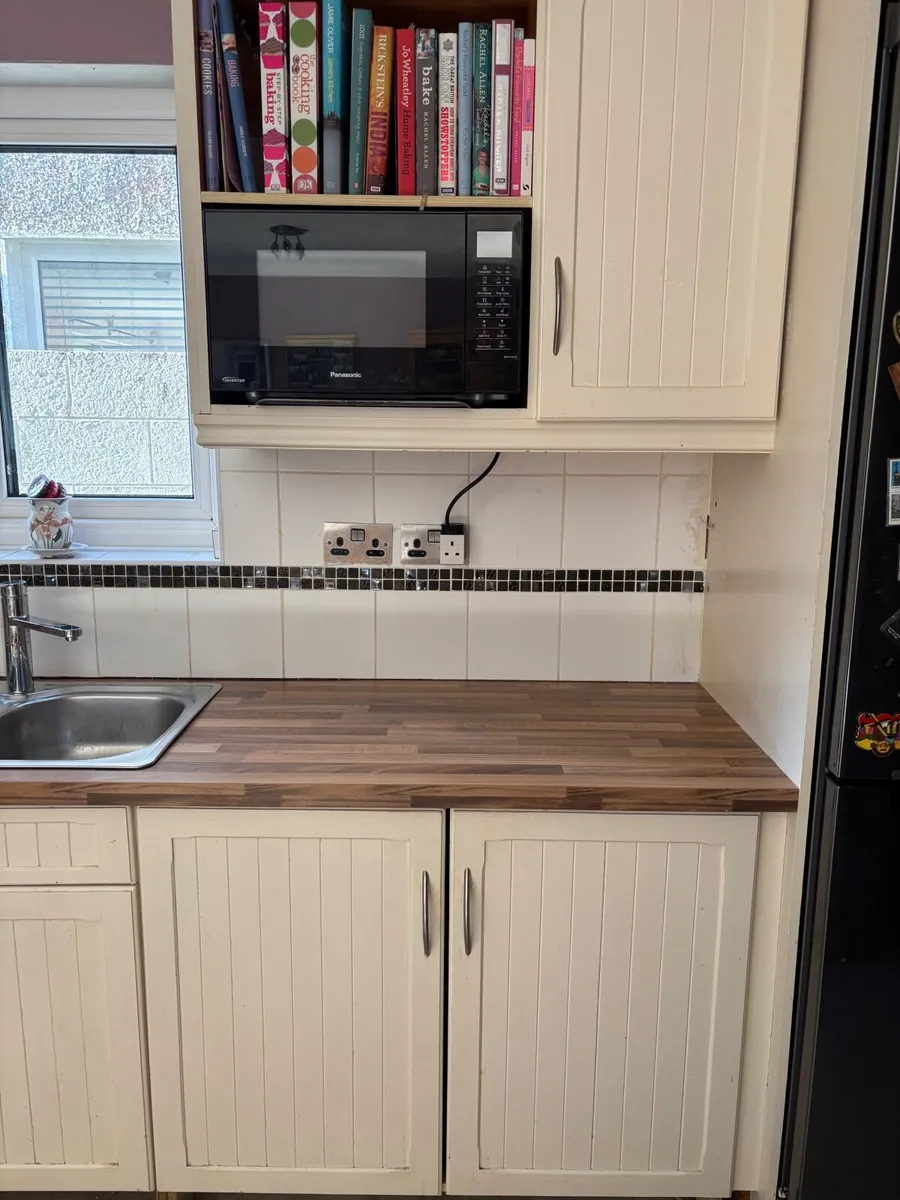 Kitchen units - Image 2