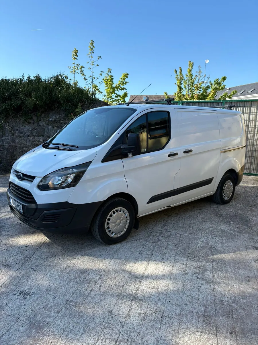 Transit custom 2.2 - Image 1