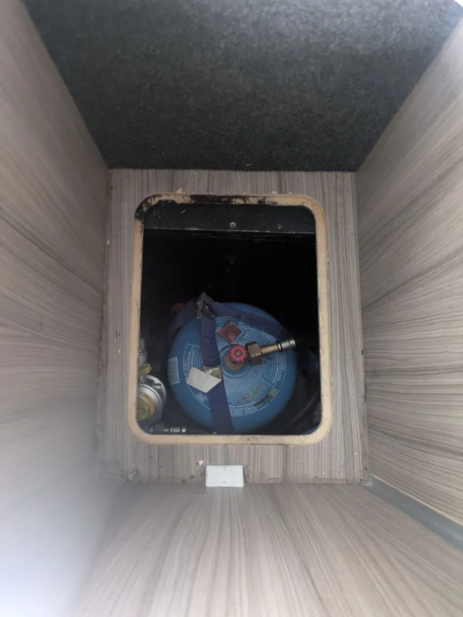 2012 Vw transporter LWB campervan - Image 4