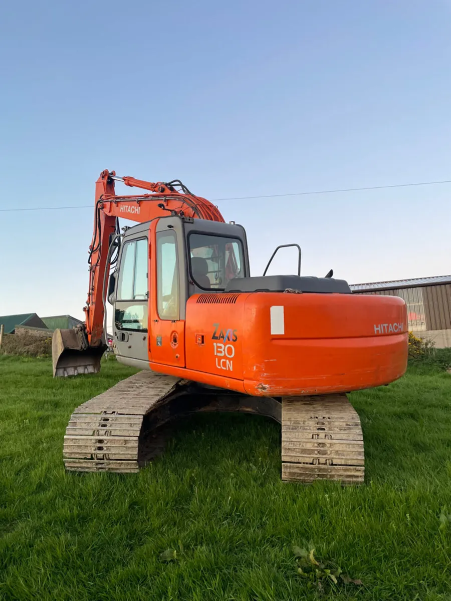 Hitachi 130 -1 - Image 4