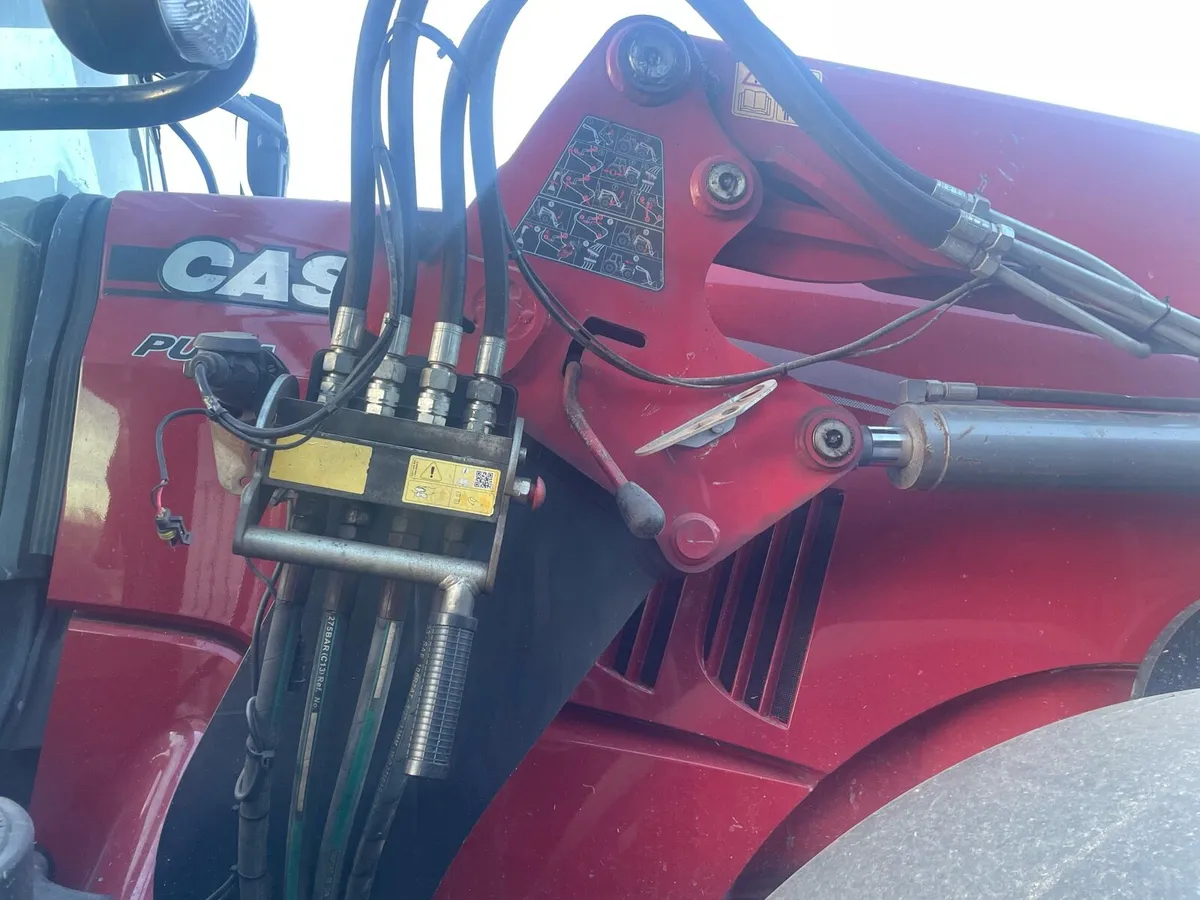 Stoll loader new Holland case - Image 3