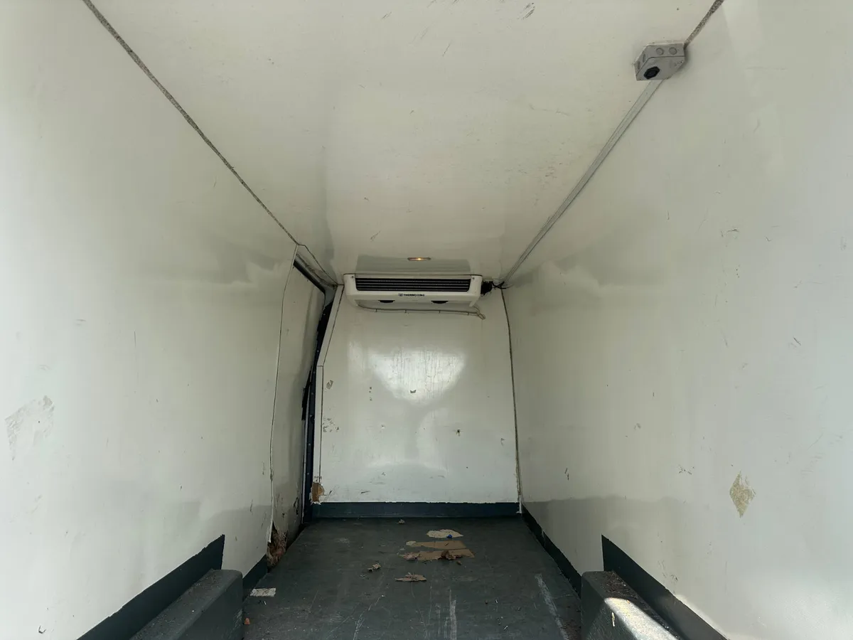 Mercedes Sprinter 2018 refrigerated - Image 4