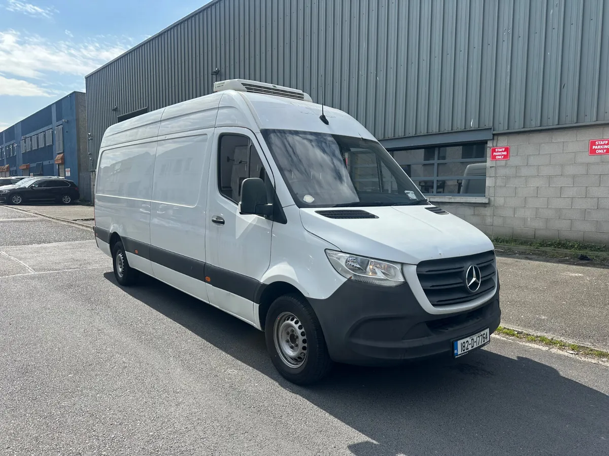 Mercedes Sprinter 2018 refrigerated - Image 1