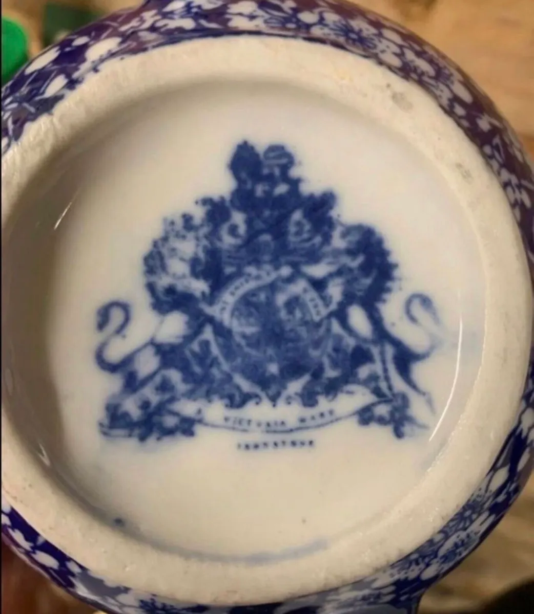 1920s teapot and trivet stand - Image 2