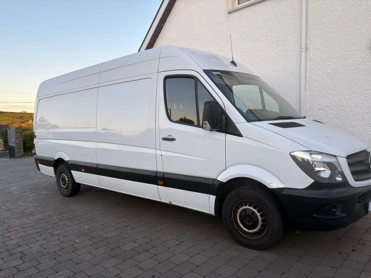 Mercedes Benz Sprinter 314 - Image 2