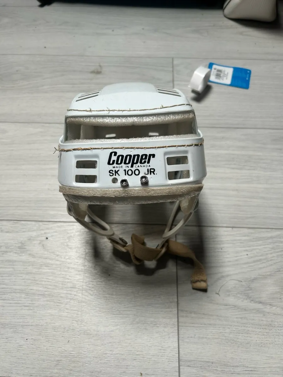 Cooper helmet - Image 1