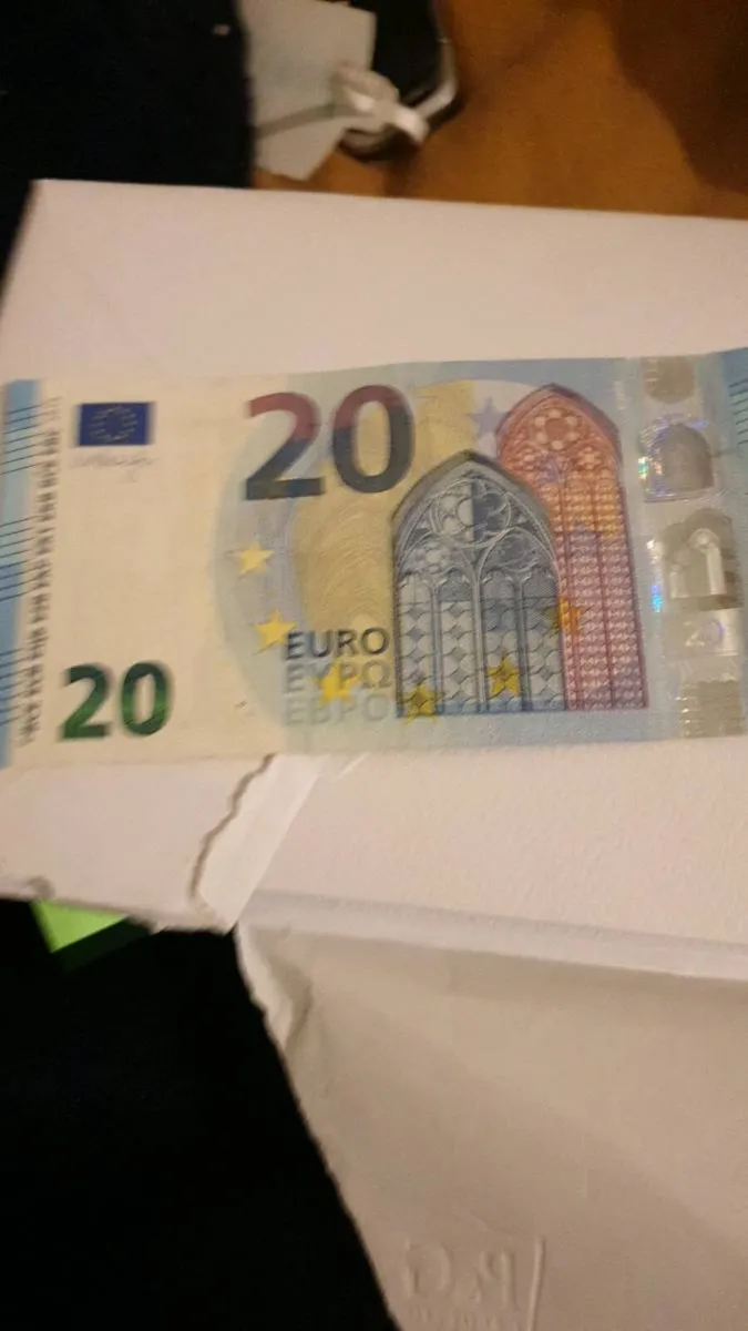 SUPER RARE MIS PRINT 20 EURO NOTE - Image 2
