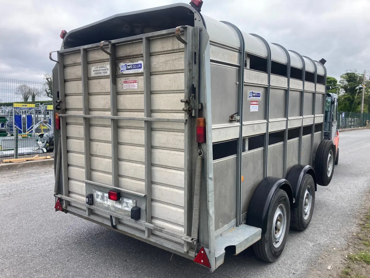 2012 Ifor Williams TA510 12ft Cattle Trailer - Image 2